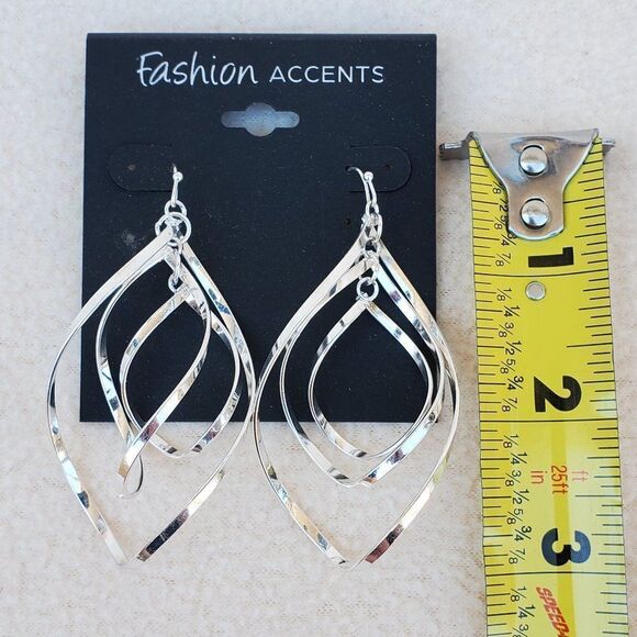 Fashion Accents earrings 2 pairs - Picture 12 of 13